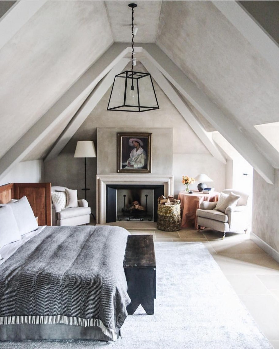 Декор мансардной комнаты