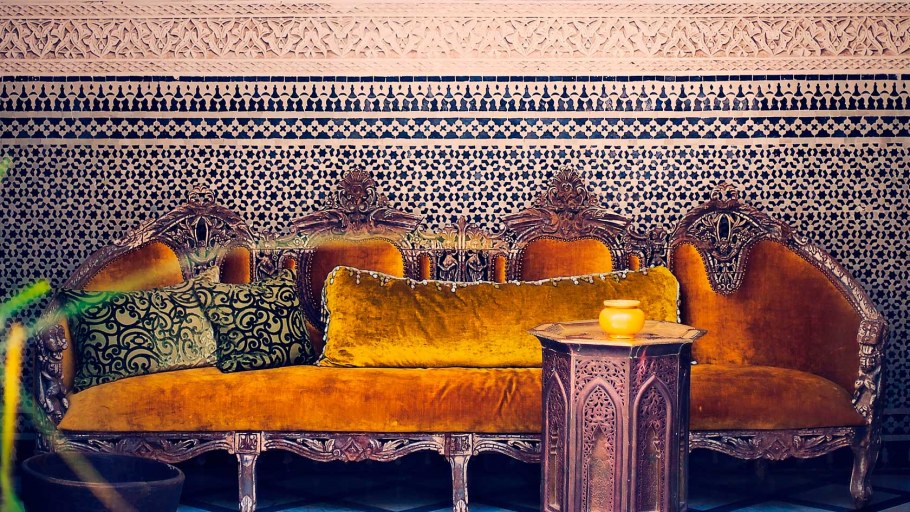 Комод в марокканском стиле