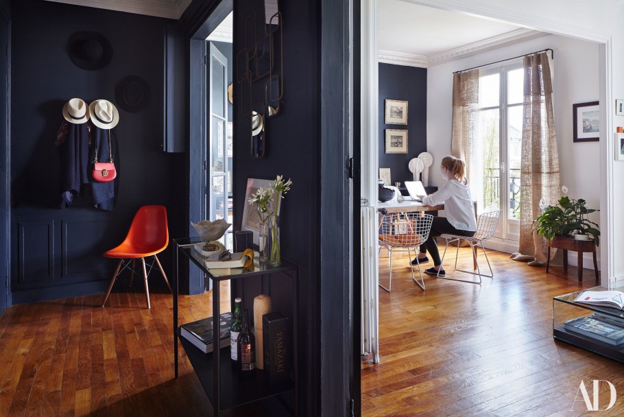 Маленькая квартира в Париже