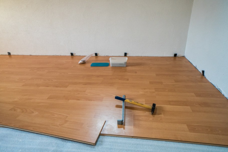 Укладка ламината Флоринг