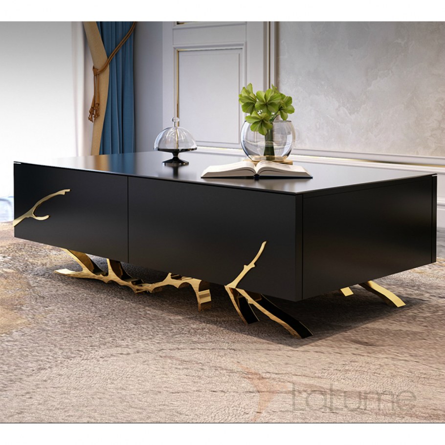 Журнальный столик из цельного дерева