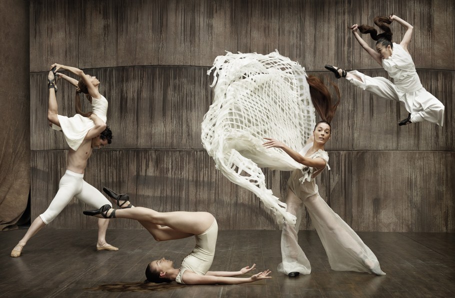 Dining Table in Living Room Contemporary Design