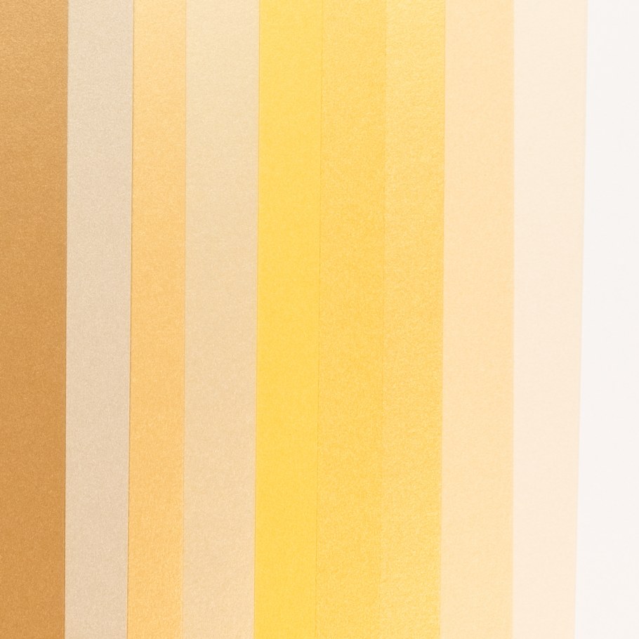 Лимонно желтый цвет