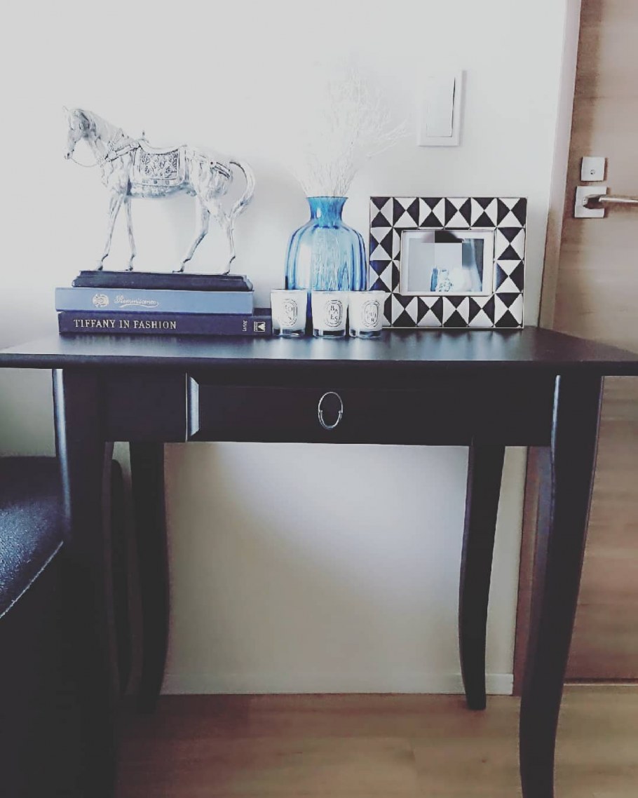 Столик икеа в интерьере