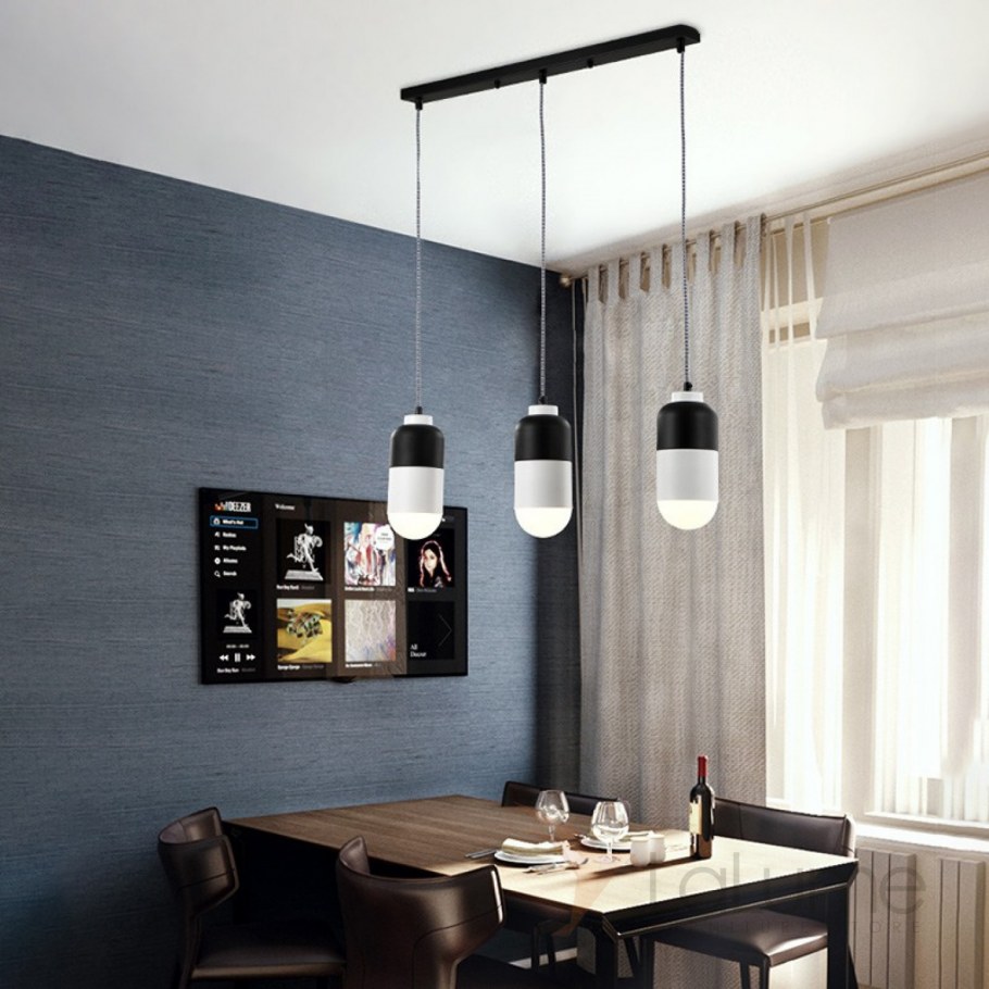Подвесной светильник над обеденным столом