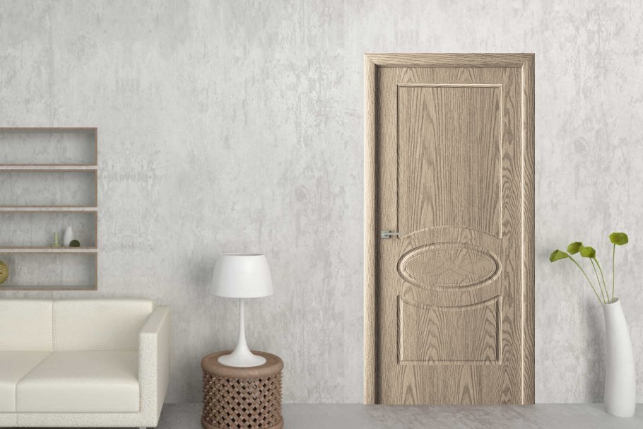 Межкомнатная дверь из массива м7 светлый лак