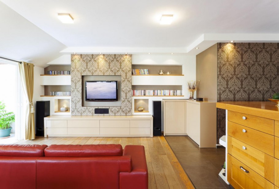 Ниша под телевизор в гостиной