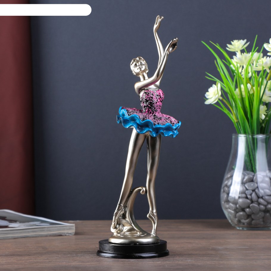 Статуэтка "женщина" (черная) c5037черная