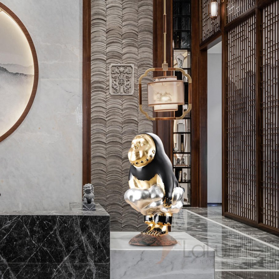 Олень скульптура