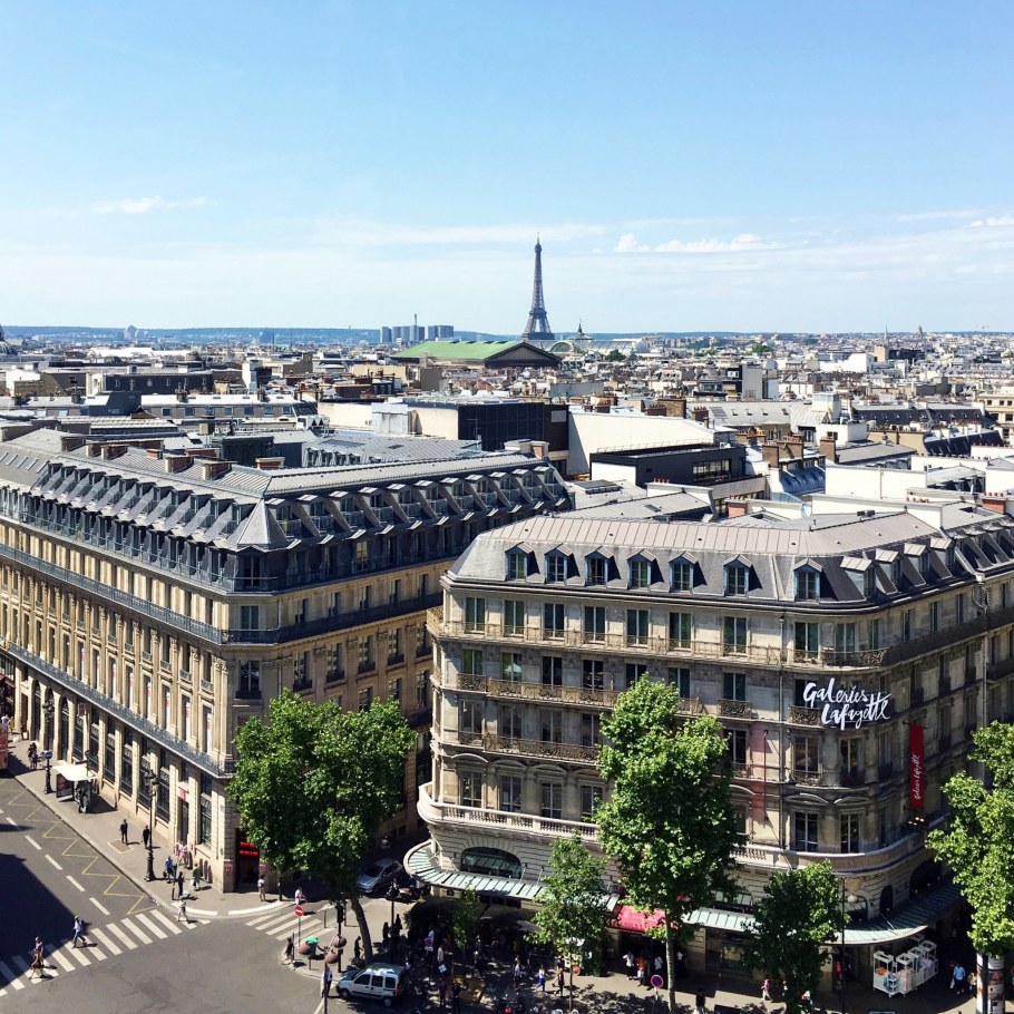 Париж здания