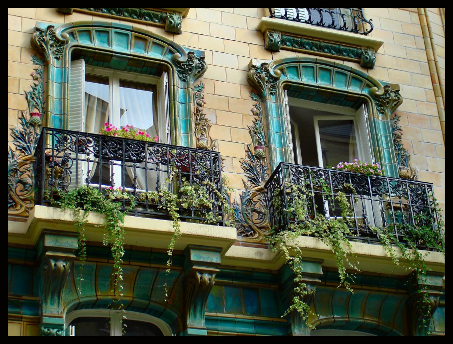 Французские Балкончики Париж