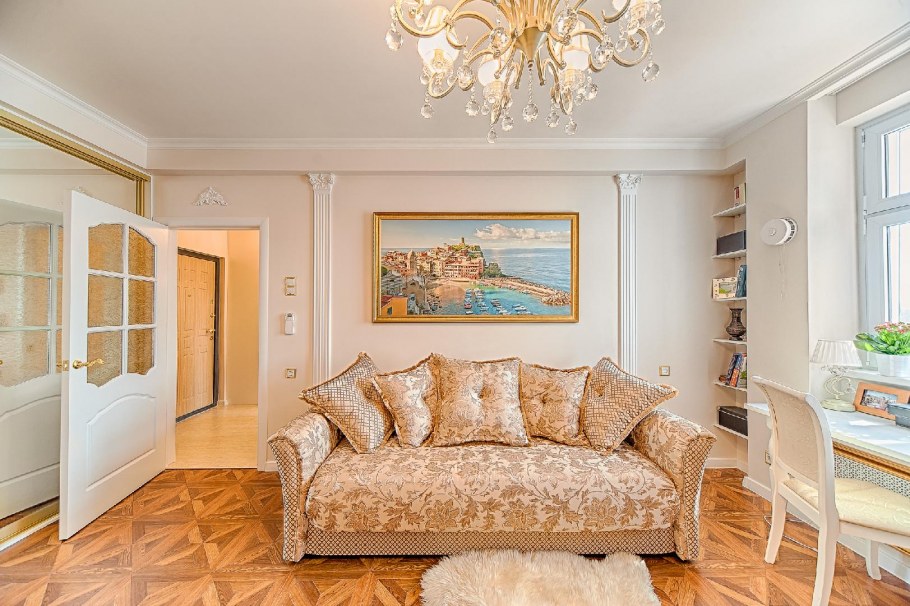 Классический интерьер в сталинке