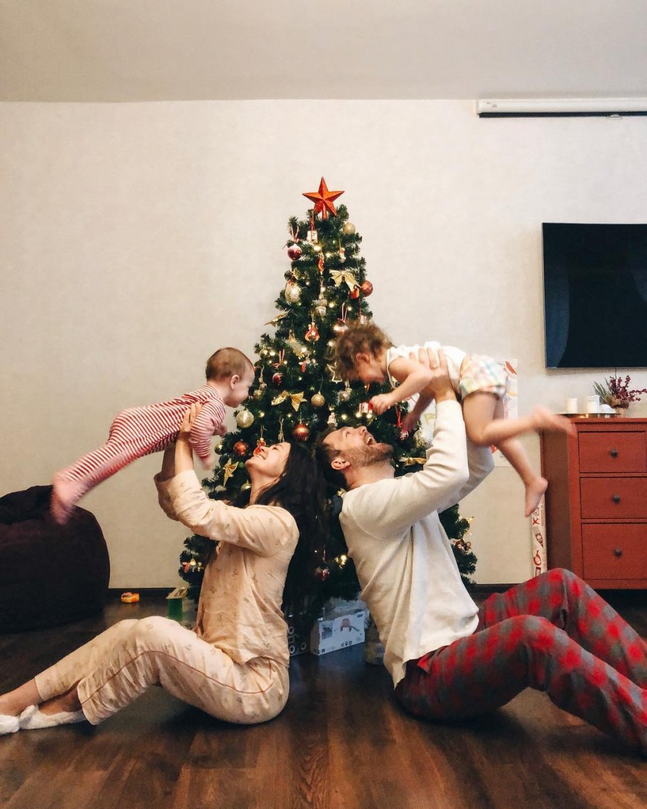 Денис Шведов с супругой