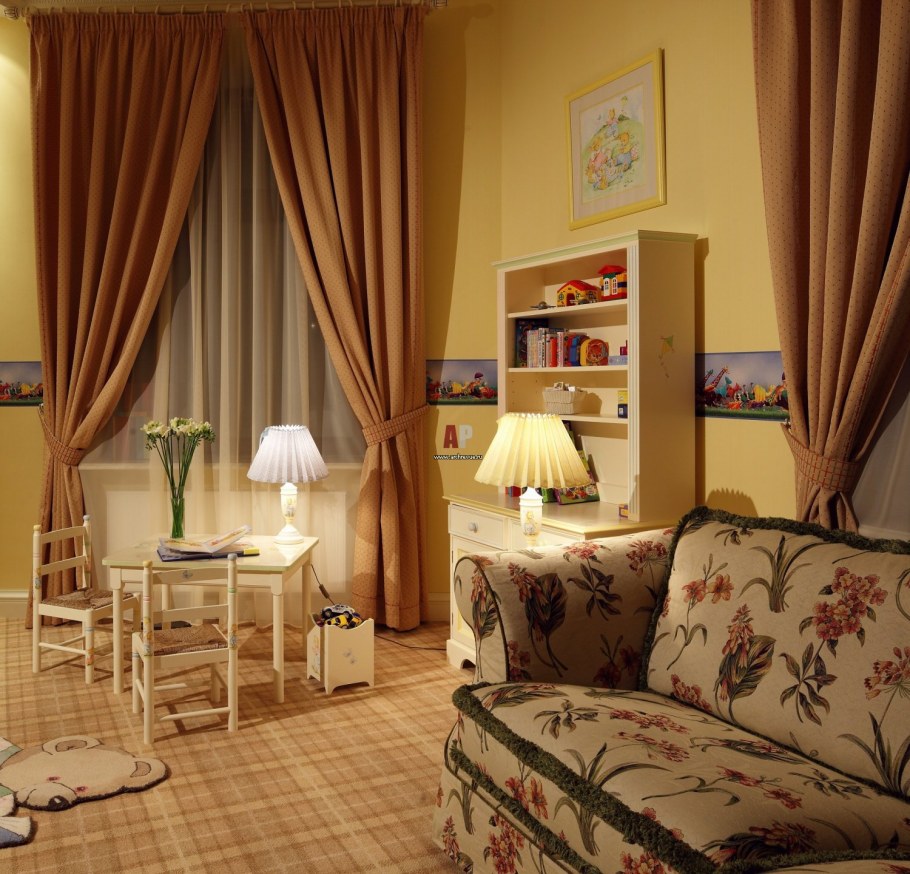 Шторы к желтым стенам в интерьере