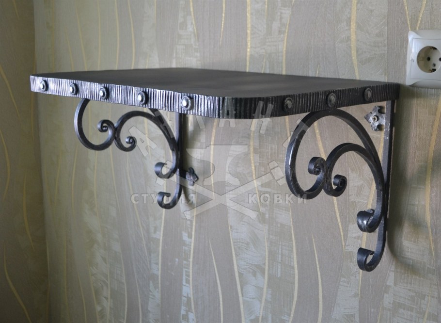 Кованная вешалка в прихожую