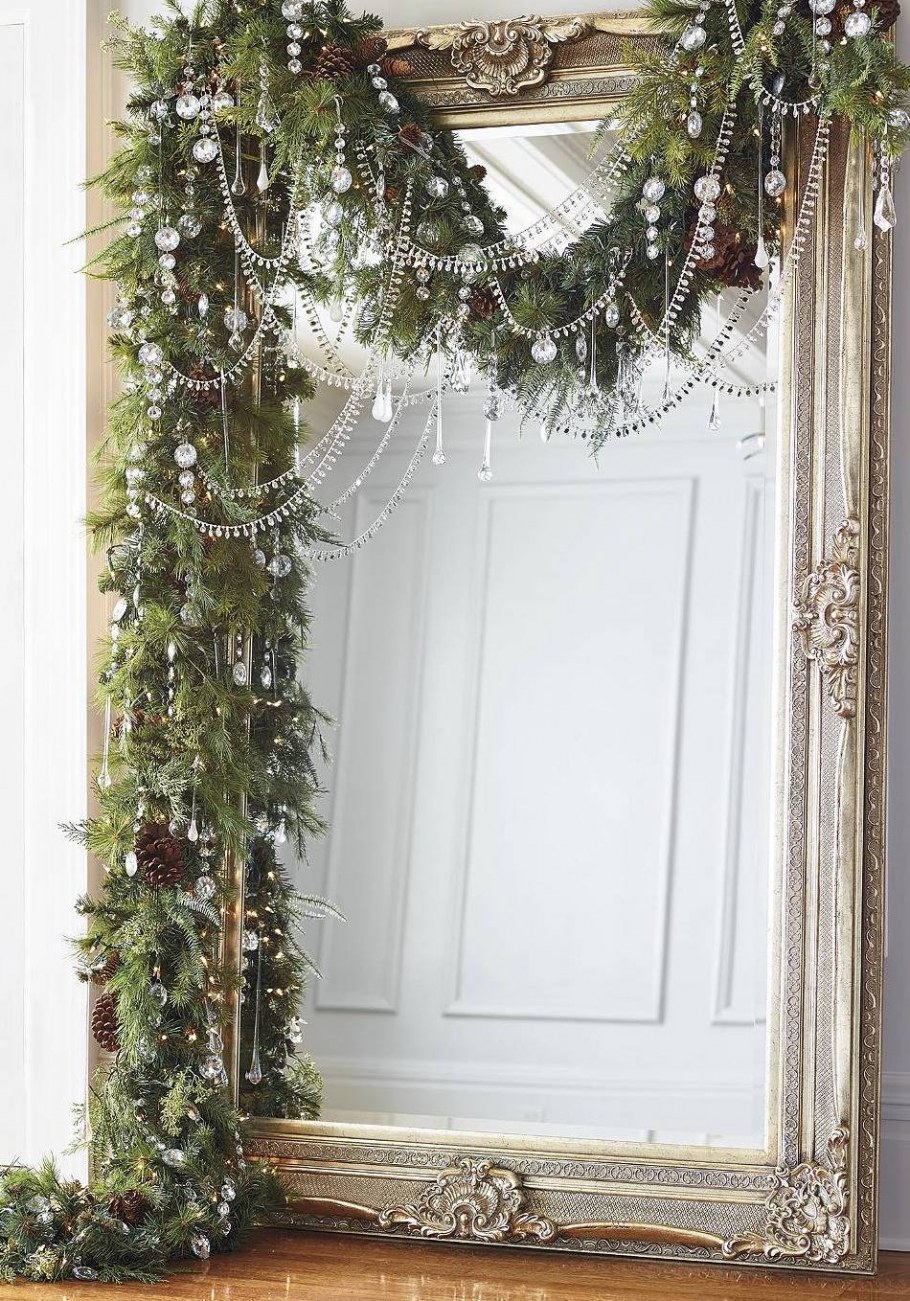 Новогодняя арка из веток