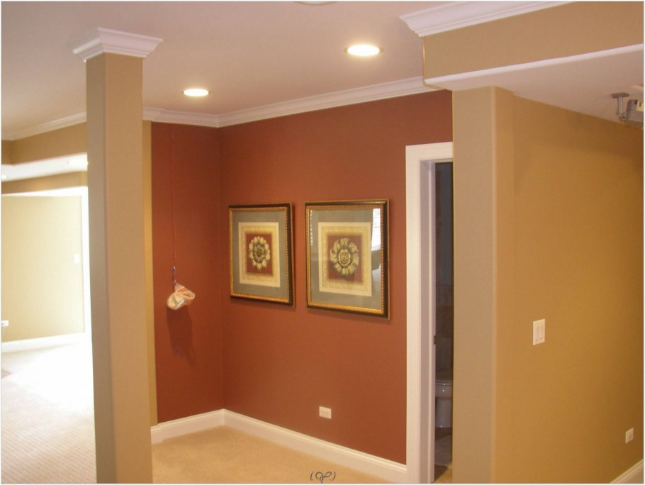 Крашеные стены