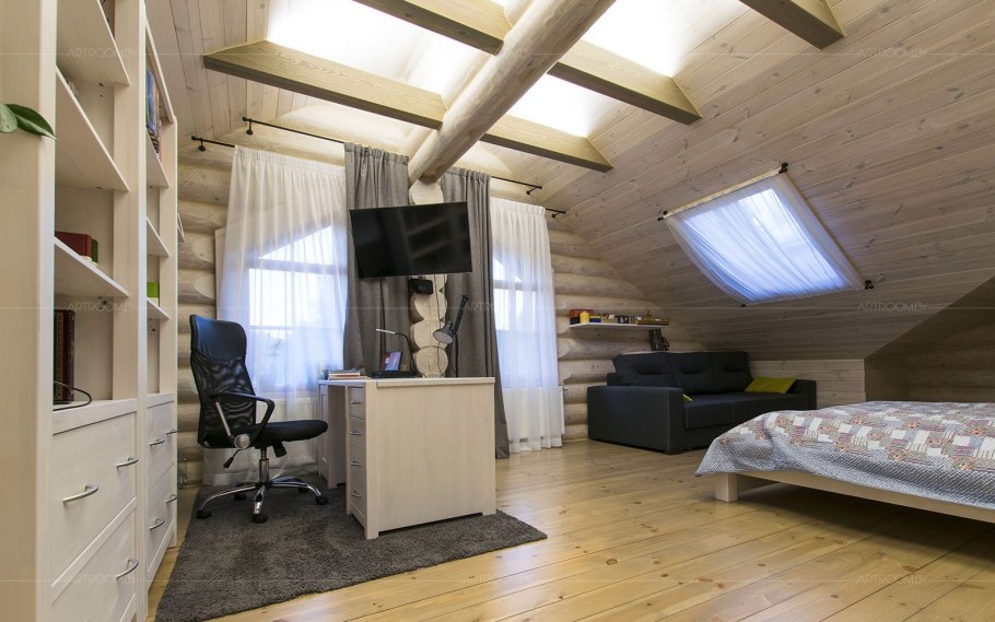 Спальня на мансардном этаже
