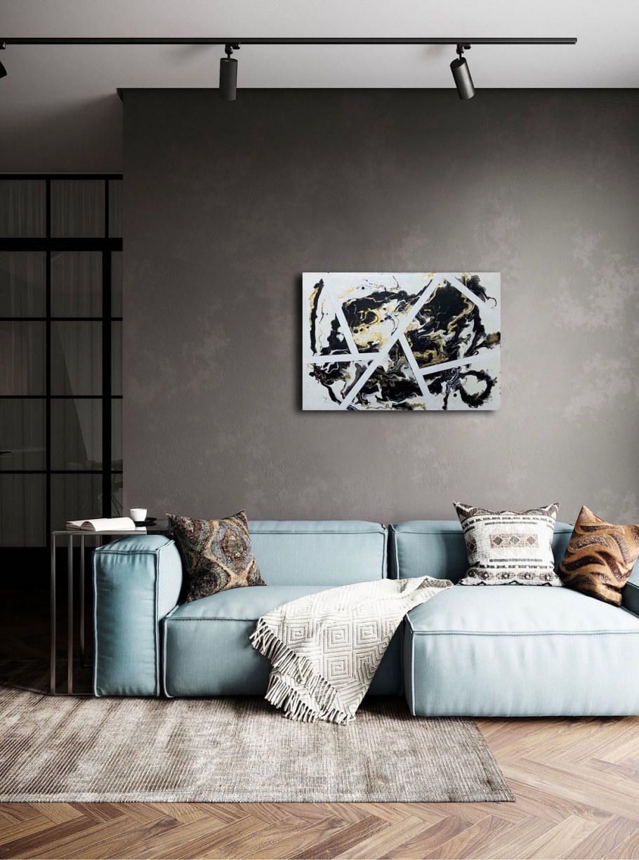 Постеры Эми Джадд в интерьере