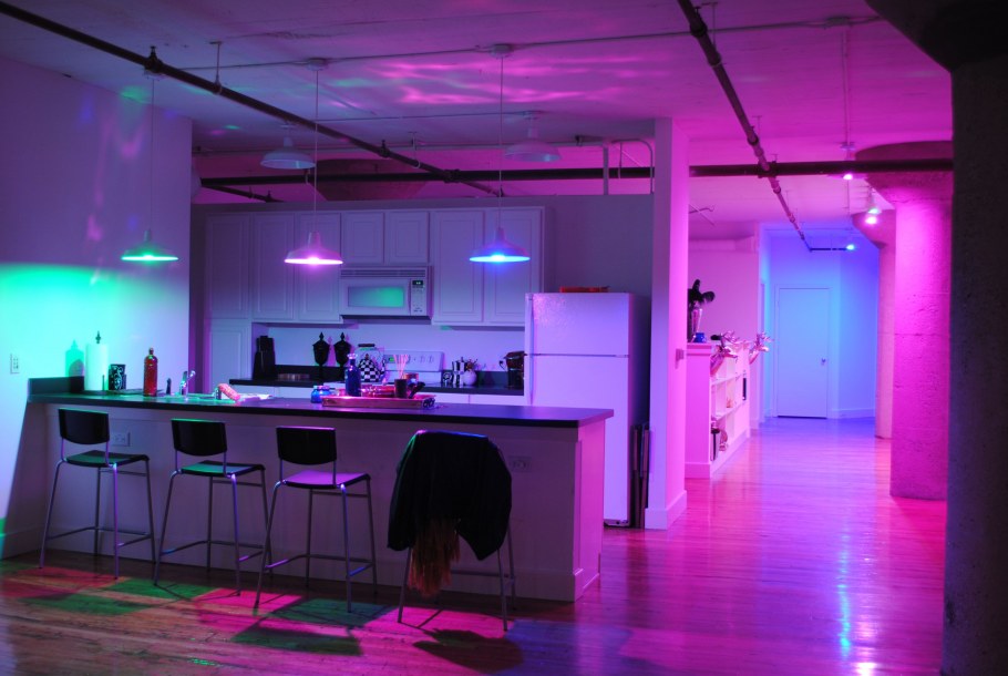 Неон в интерьере