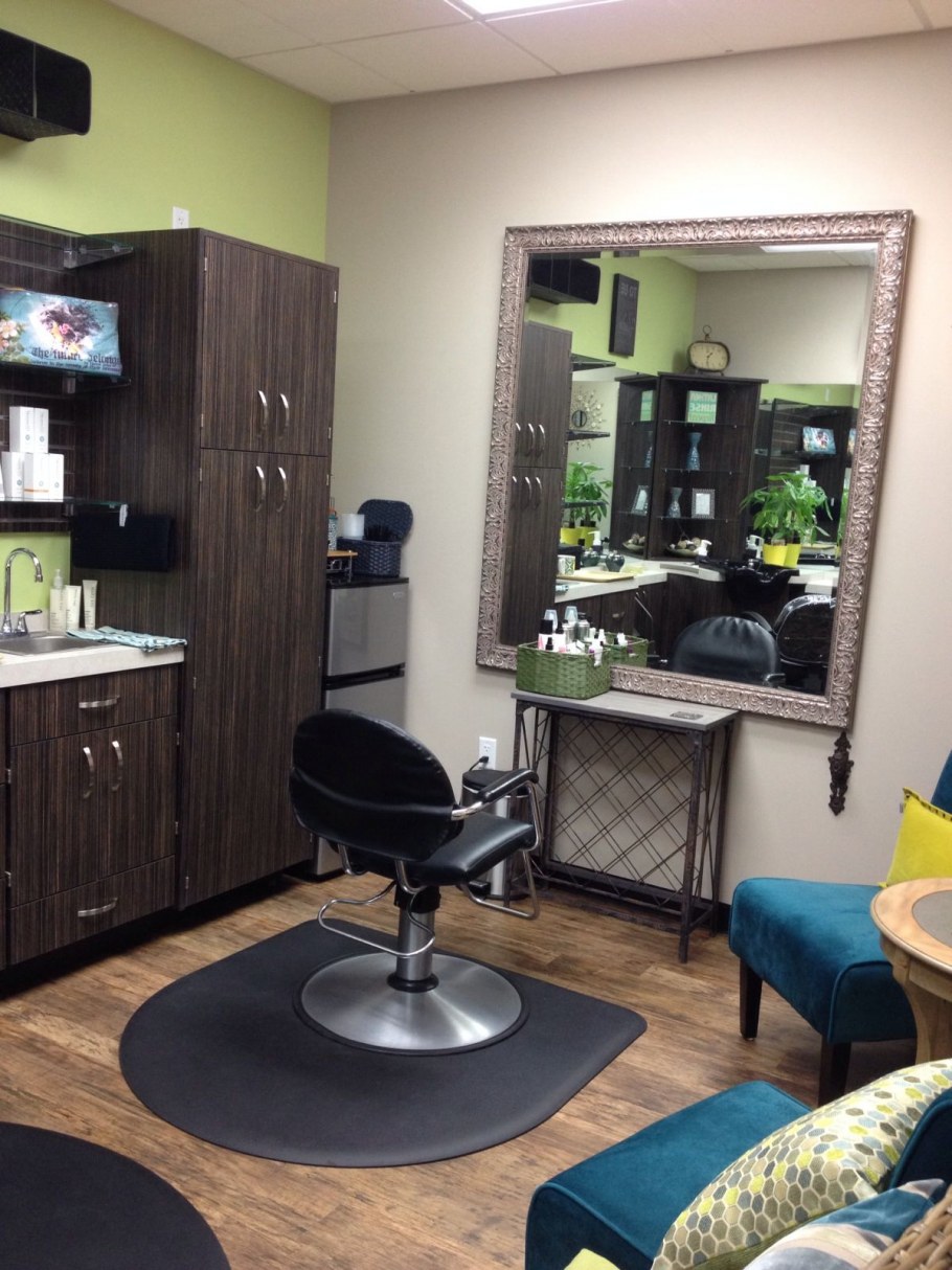 Интерьер салона красоты эконом