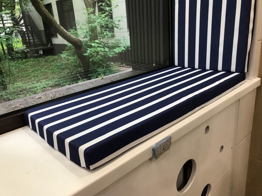 Деревянные откосы в интерьере