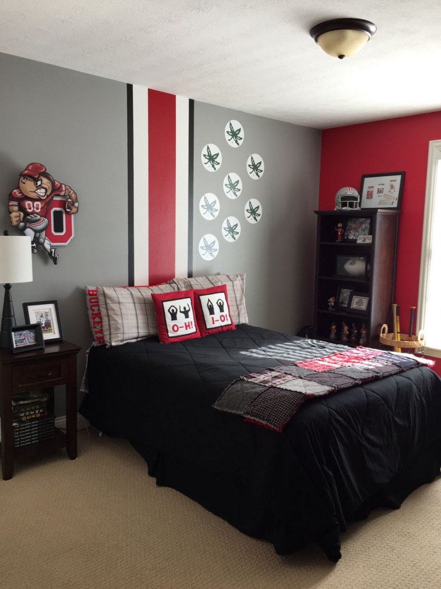 Красно черная комната для подростка