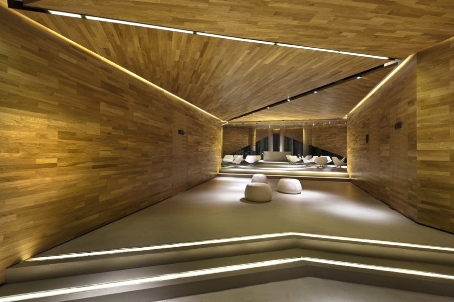 V-образная галерея Vanke