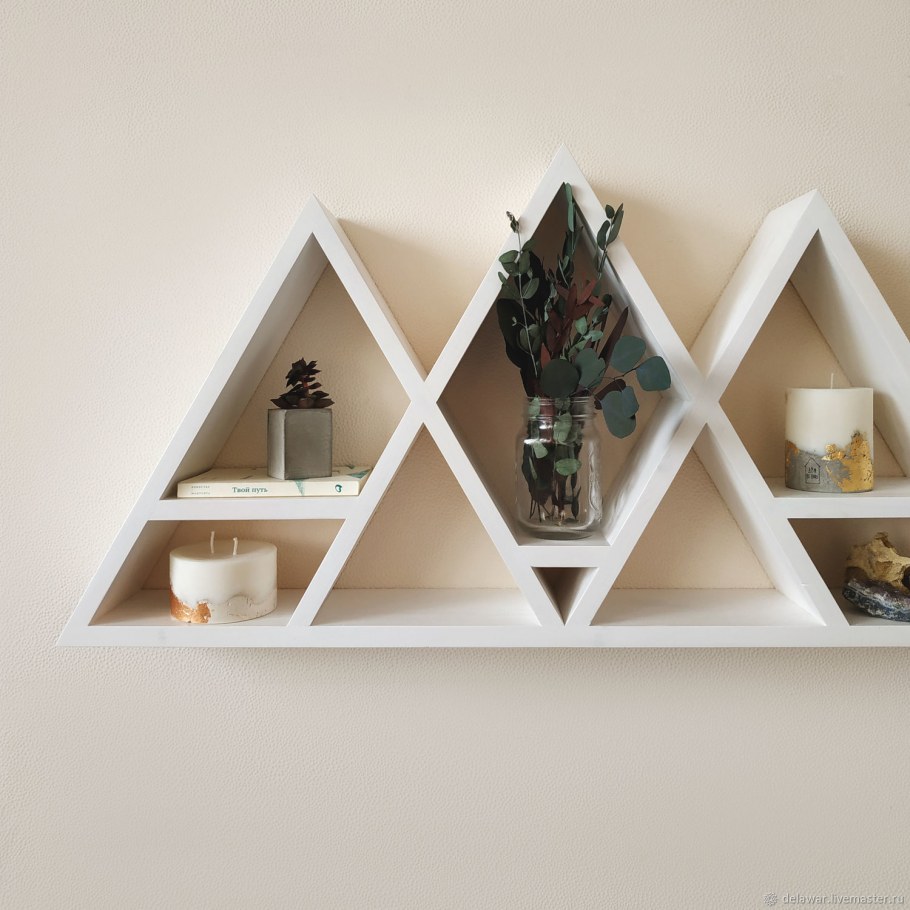 Необычные деревянные полки