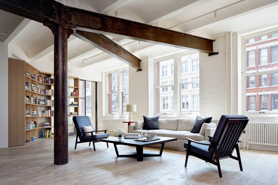 Брошированные балки на потолке