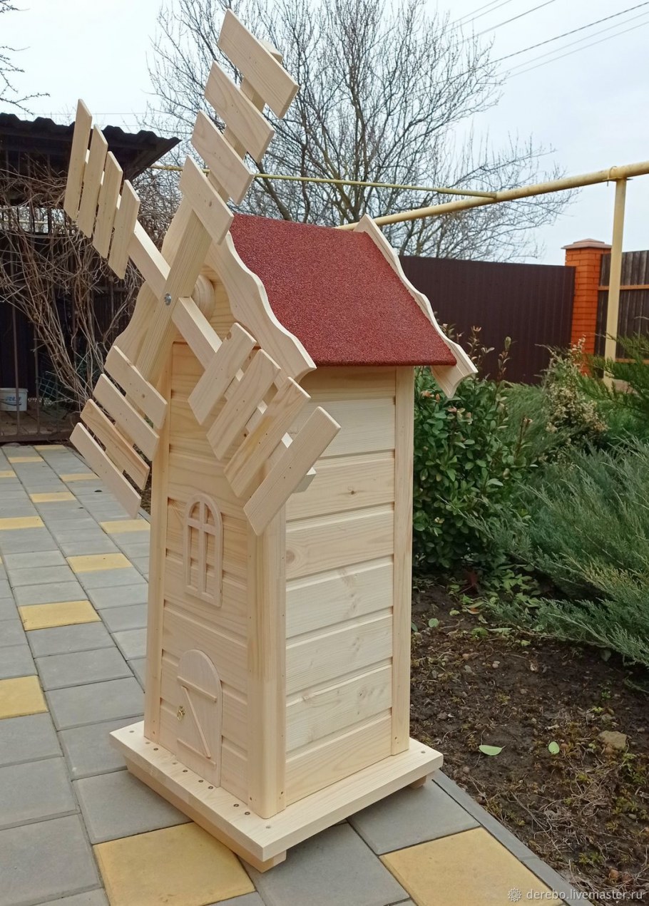 Декоративные мельницы из дерева для сада