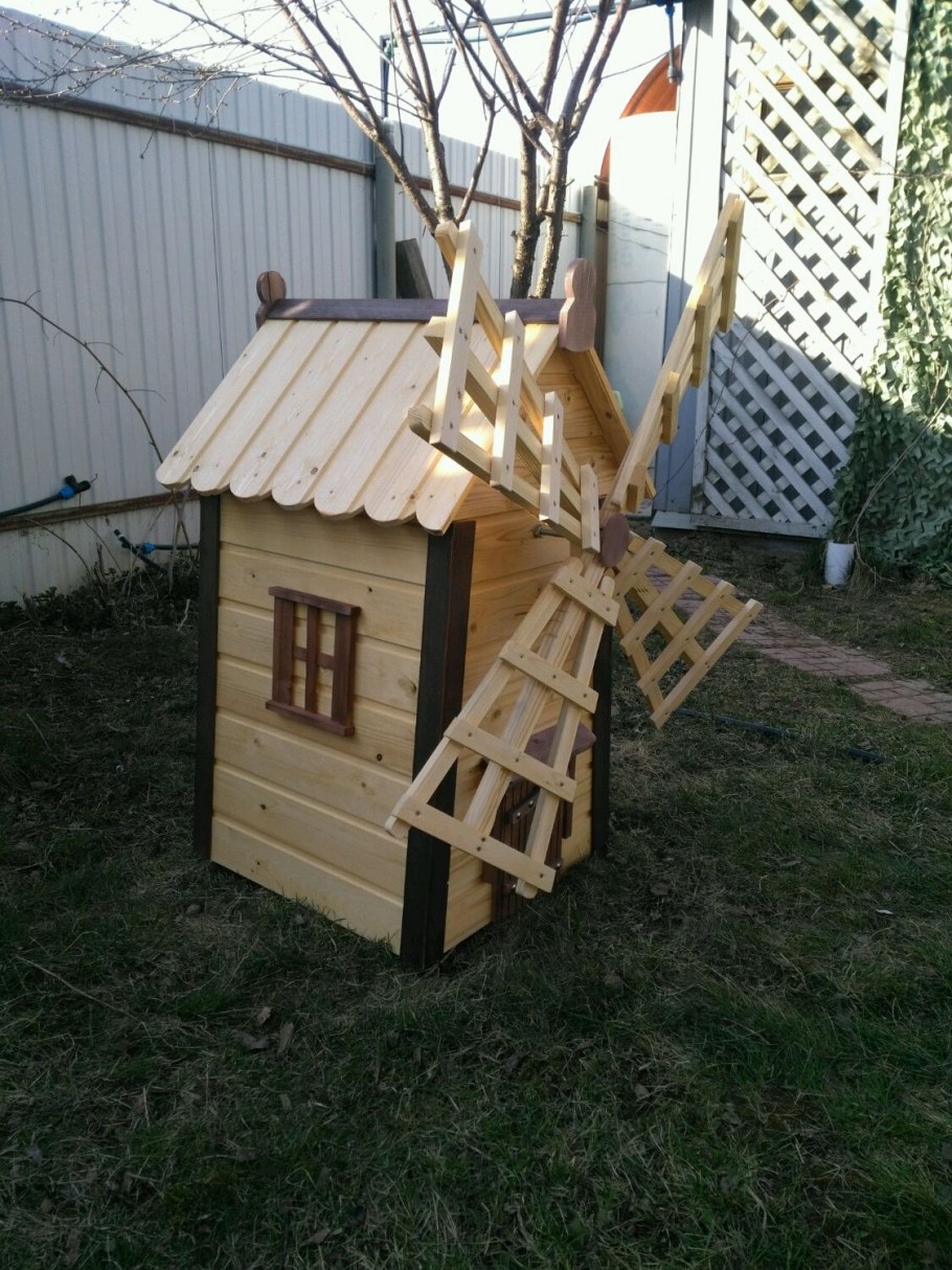 Декоративная мельница для сада