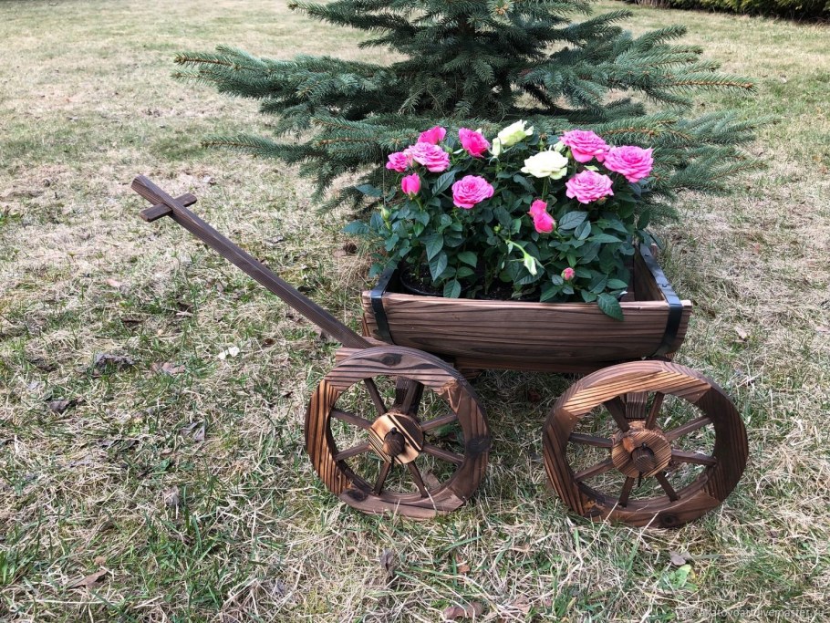 Телега декоративная для сада