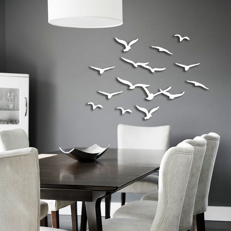 Дизайнерские украшения на стену