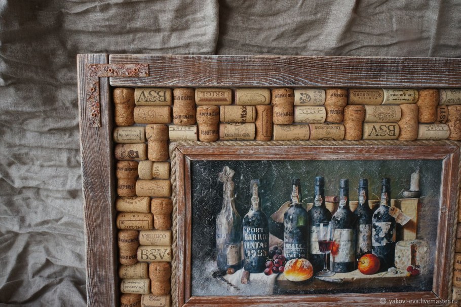 Панно из винных пробок