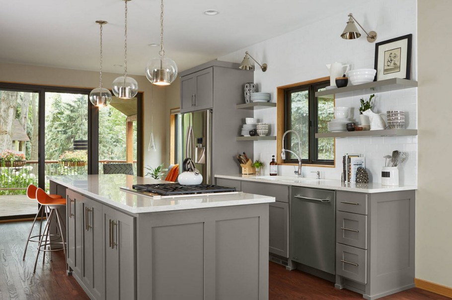 Серые стены в интерьере кухни