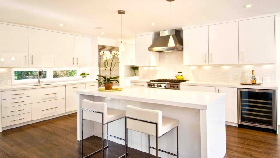 Белые кухни