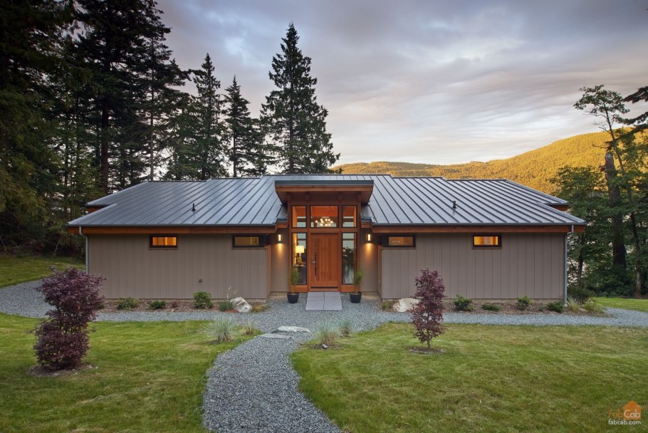 Фальцевая кровля на односкатной крыше