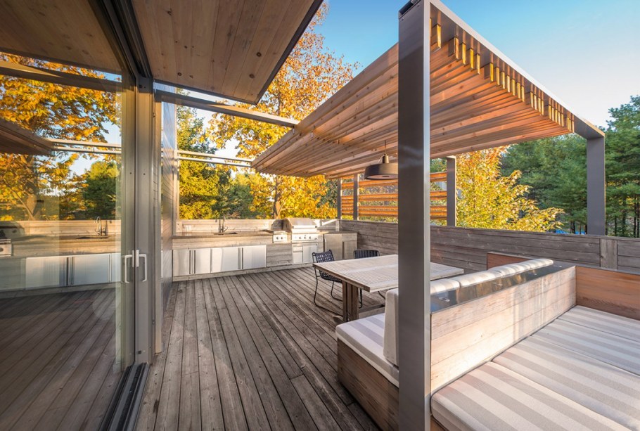 Придомовая терраса