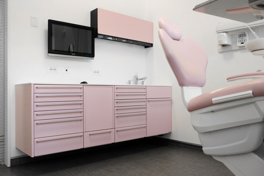 Шкаф в стоматологию