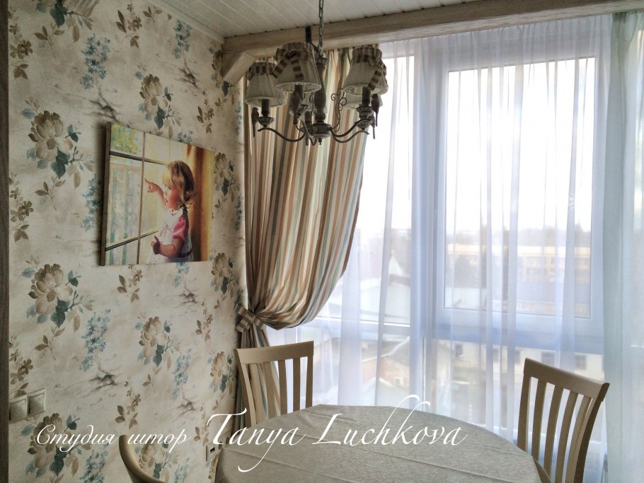 Декоративный камень в спальне