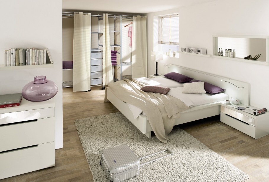 Мебель в спальню светлая