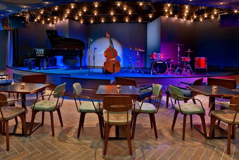 Strawberry fields гольф клуб