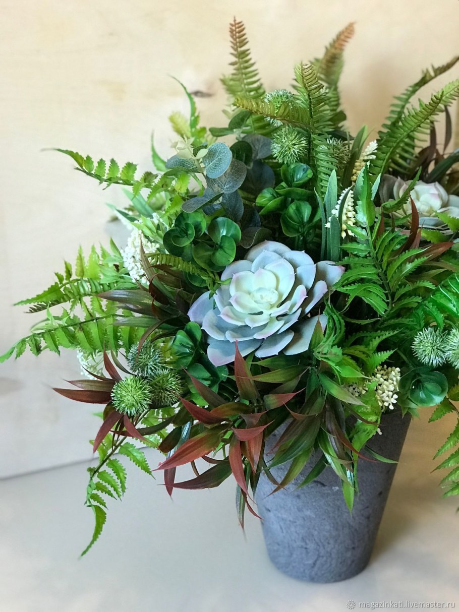 Папоротник в комнате