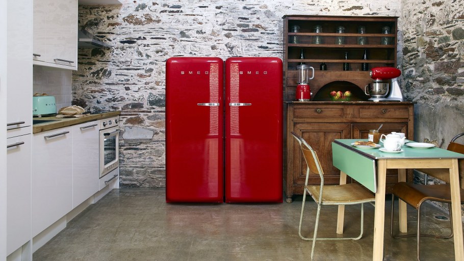 Холодильник Smeg fab30rbl1