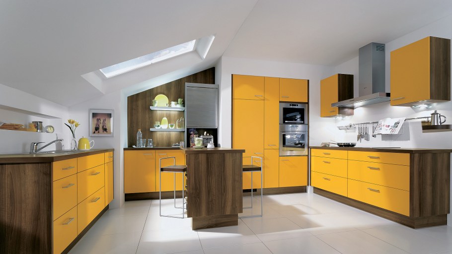 Кухни в желтом цвете в современном стиле