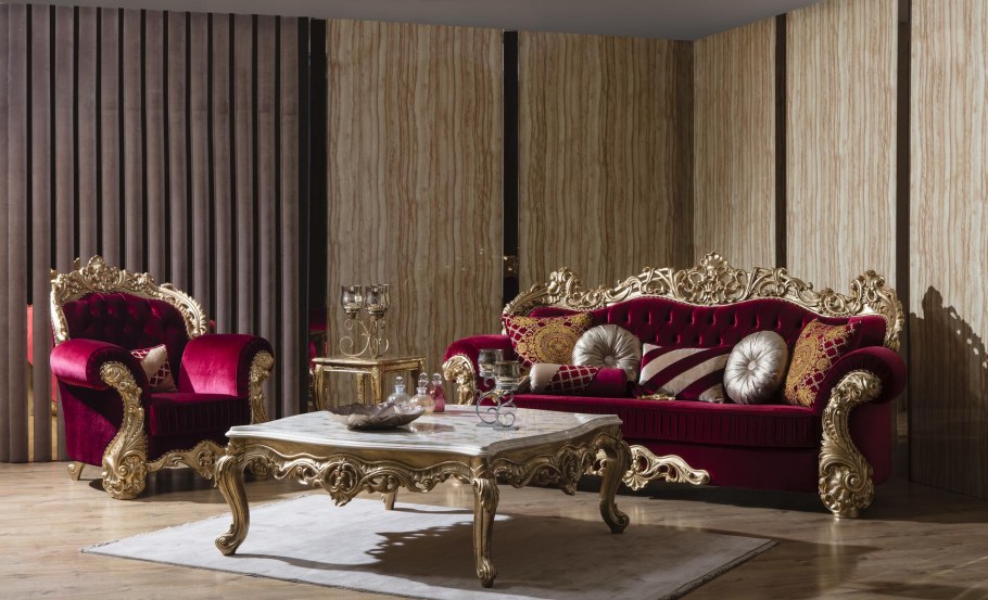 Золотой диван