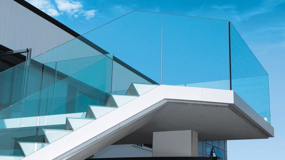 Стеклянное ограждение архикад