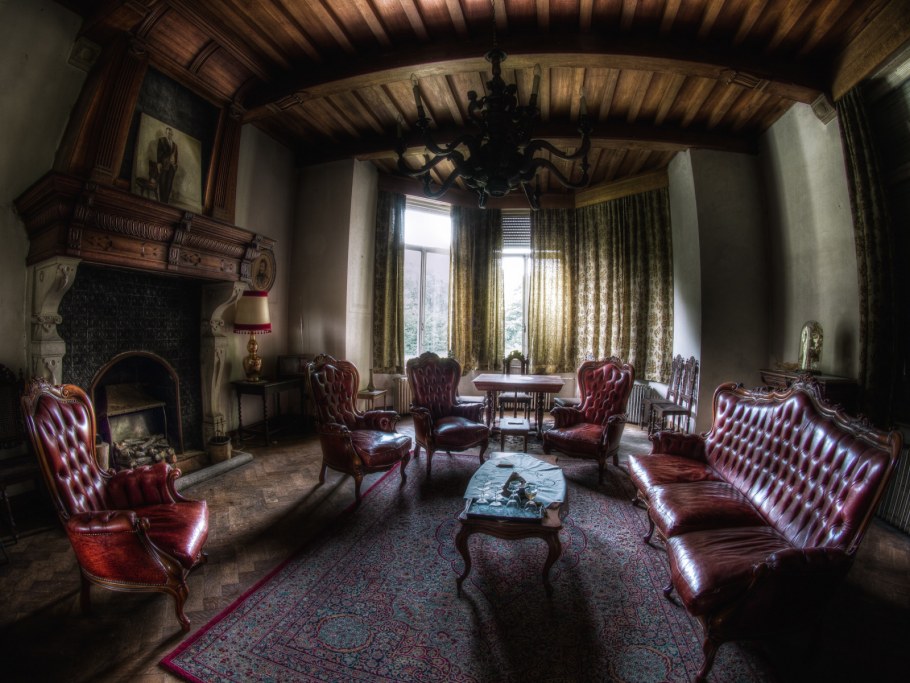 Гостиная в викторианском стиле Готика
