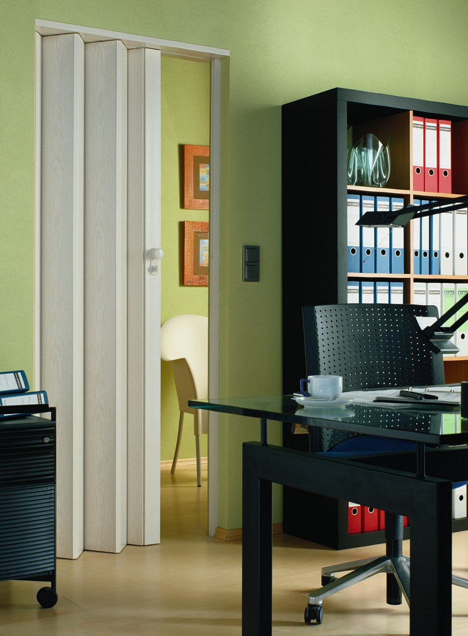 Дверь гармошка Фаворит белёный дуб